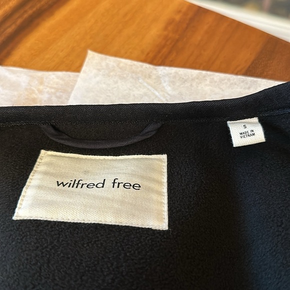 Aritzia Sherpa Liner Jacket - Picture 7 of 11